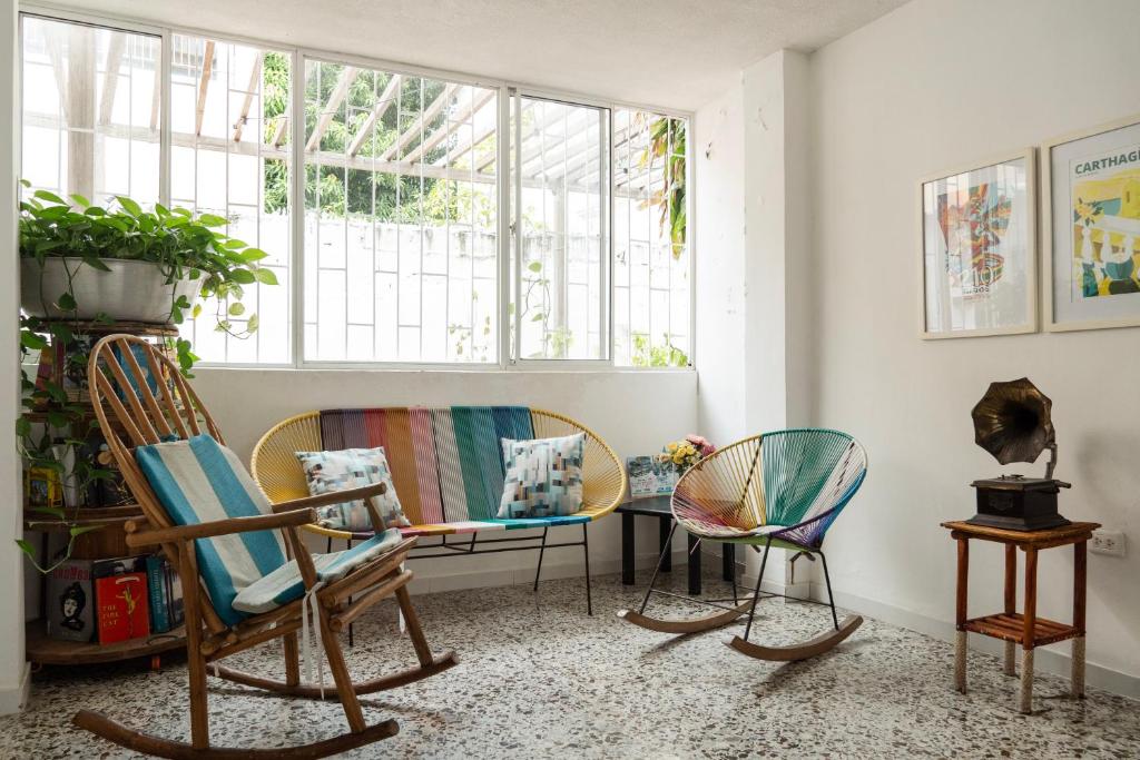 MANGO BiCHE - HOUSE - 1