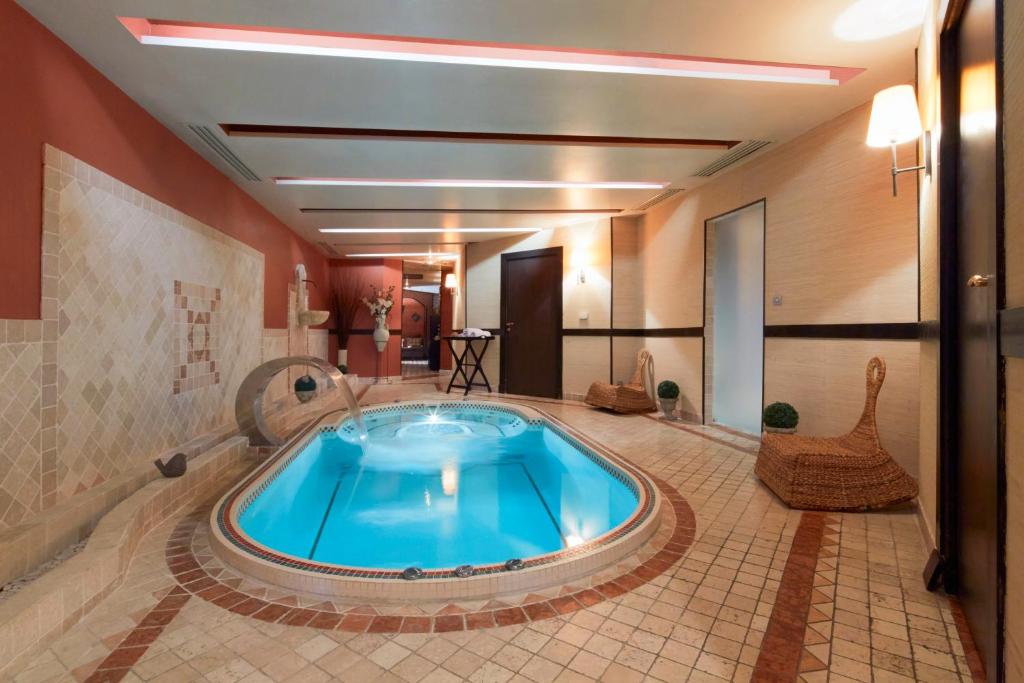 Hôtel Europe and Spa - 2