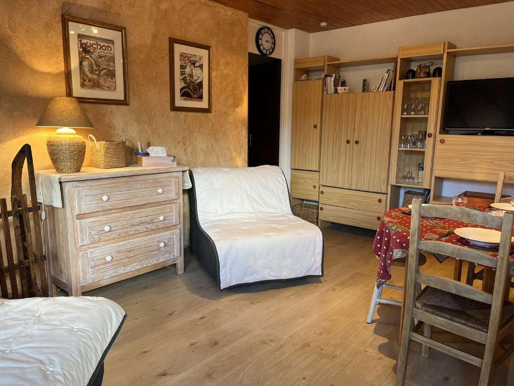 Appartement cosy, balcon ouest, calme, parking inclus - FR-1-330B-227 - 2