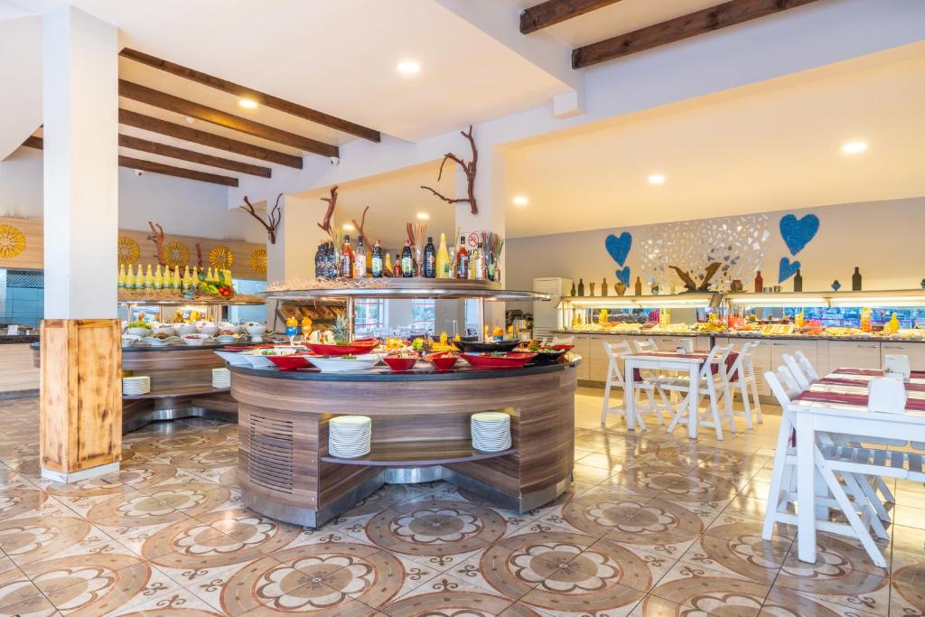 Sahra Su Holiday Village & SPA — Restaurant & bars in Fethiye, Mugla