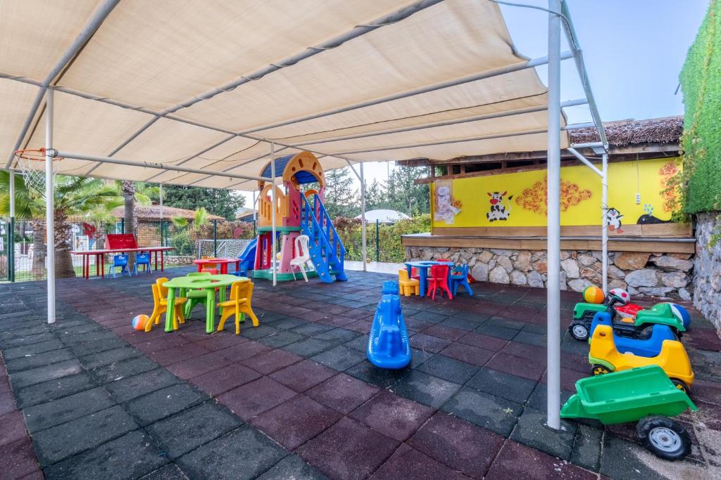Sahra Su Holiday Village & SPA — Attractions for children in Fethiye, Mugla
