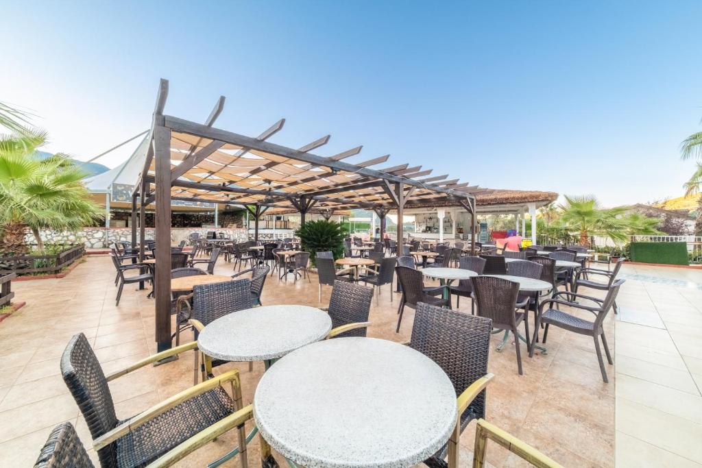 Sahra Su Holiday Village & SPA — Restaurant & bars in Fethiye, Mugla