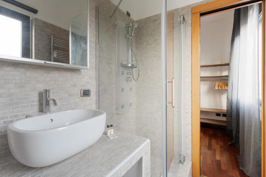 GuestHost - Navigli Comfy Apartment - 5