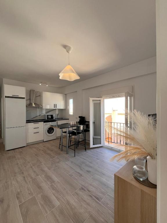 Apartamento moderno en Almería centro - 1