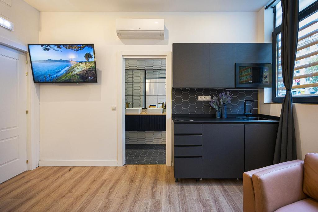 B IM La Latina-City Centre-WiFi-AC-SmartTV B - 4