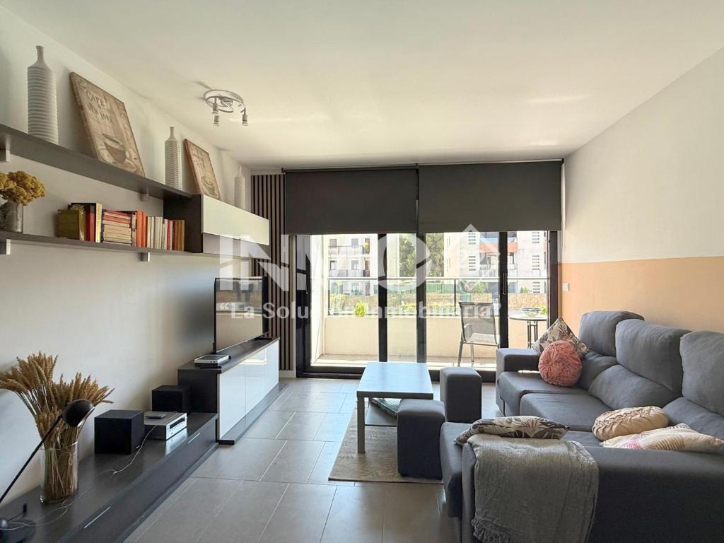 Moderno apartamento en Vilafortuny 153B - INMO22 - 2
