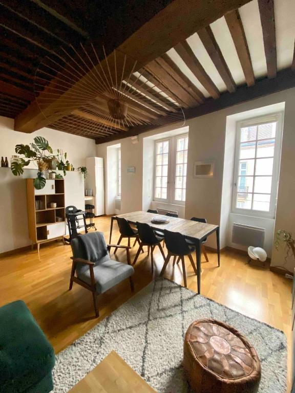 Le Verrerie with 2 bedrooms, Historic Center - 4