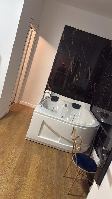 Mirosa Bed and Breakfast Luxury Rooms - 3