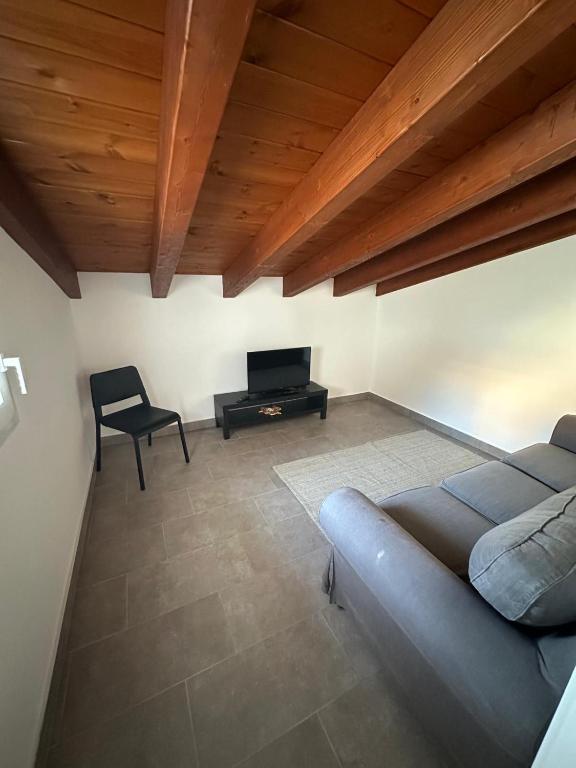 Casa nel verde a fontane bianche - 5