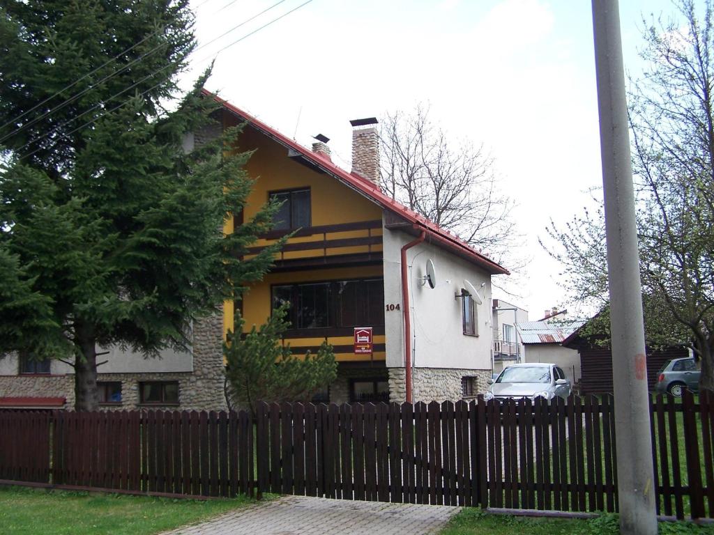 Robotnicka ubytovna Bodice 104 — Hotel in Liptovsky Mikulas