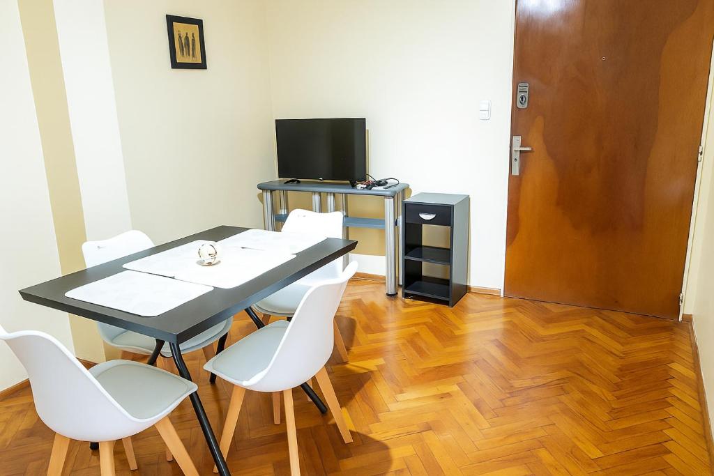 Apartamento en Palermo Las Cañitas con la mejor ubicación y excelente precio - 2