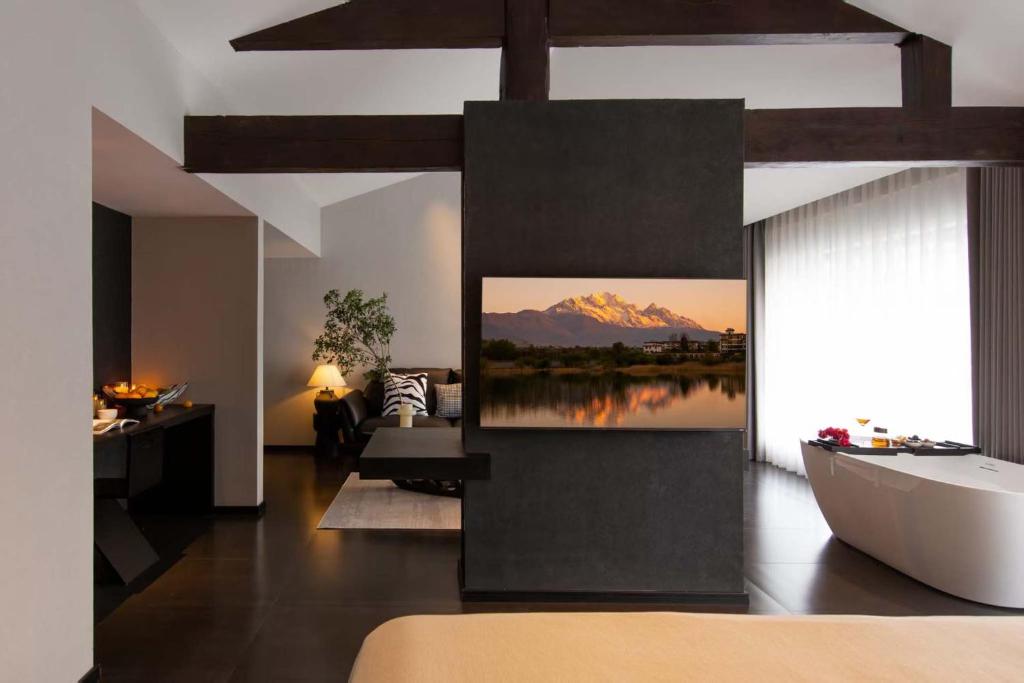 Bantang Zuoyou Snow Mountain View Hotel Baisha Ancient Town Branch