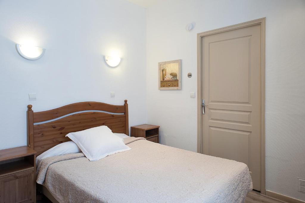 Hotel des Facultes photo
