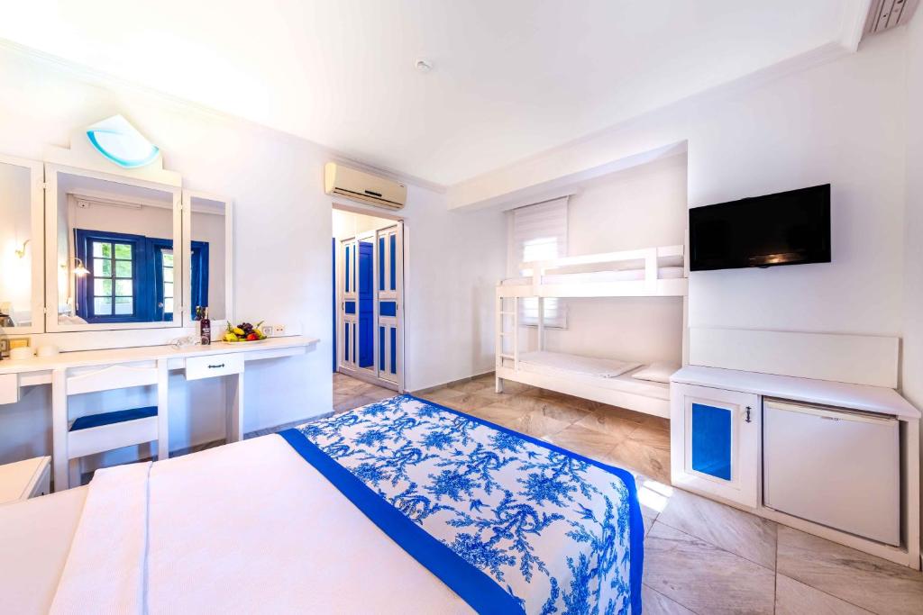 Oludeniz Beach Resort by Z Hotels — Hotel rooms in Fethiye, Mugla