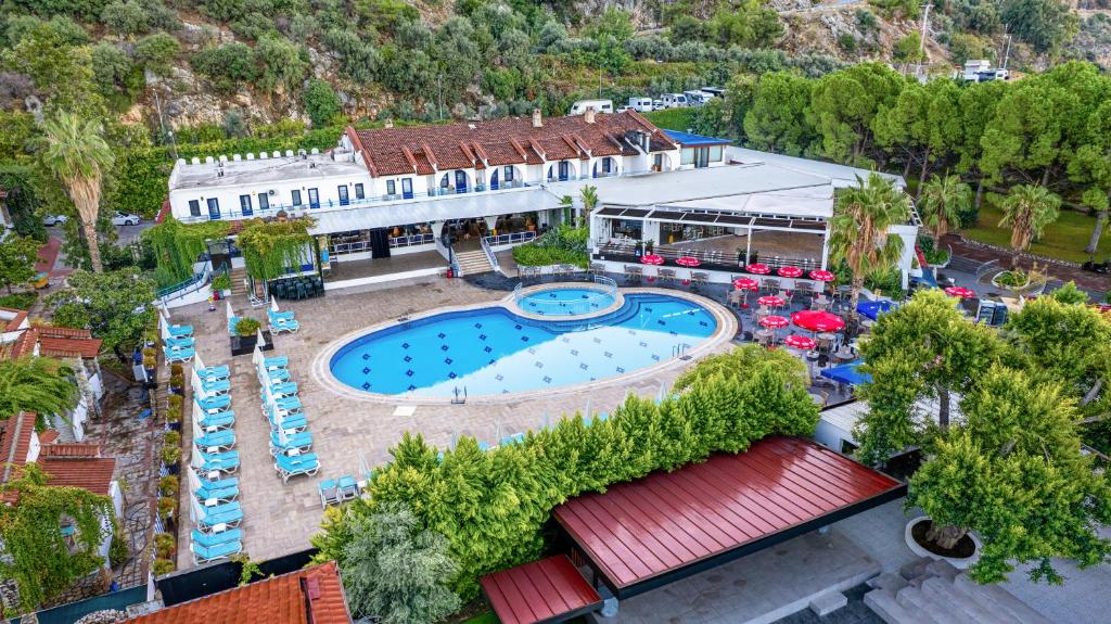 Oludeniz Beach Resort by Z Hotels — Swimming pool in Fethiye, Mugla