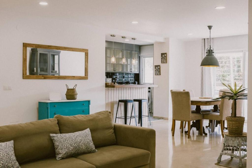 Precioso apartamento con terraza frente al golf - 3