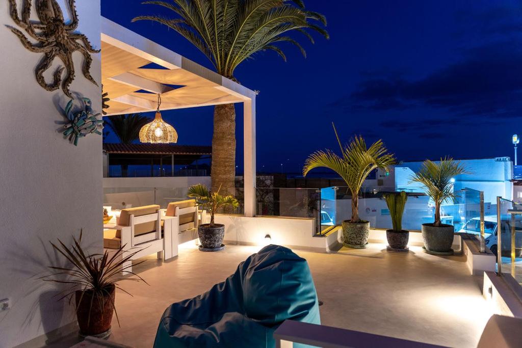 Beachside Villa - Casa Aboleon - 5
