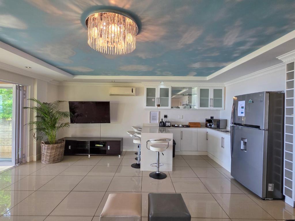 Illovo beach house