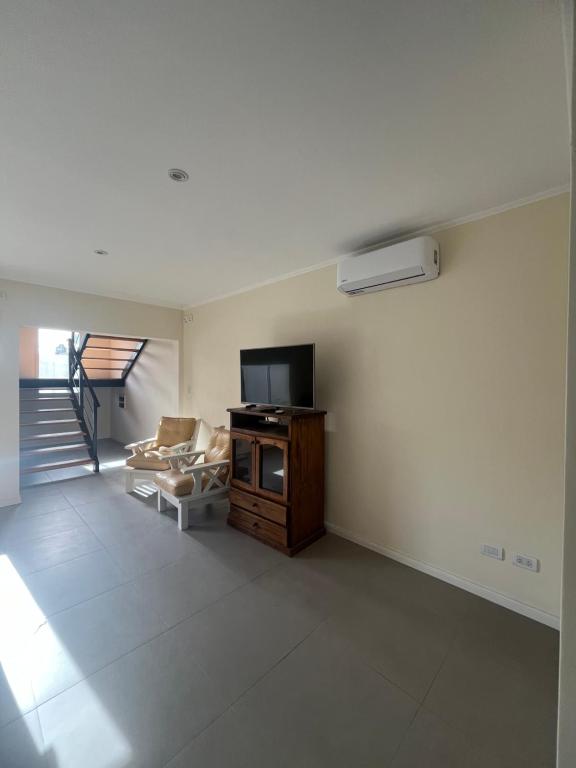 Departamento para 4 personas en Lobos - 1