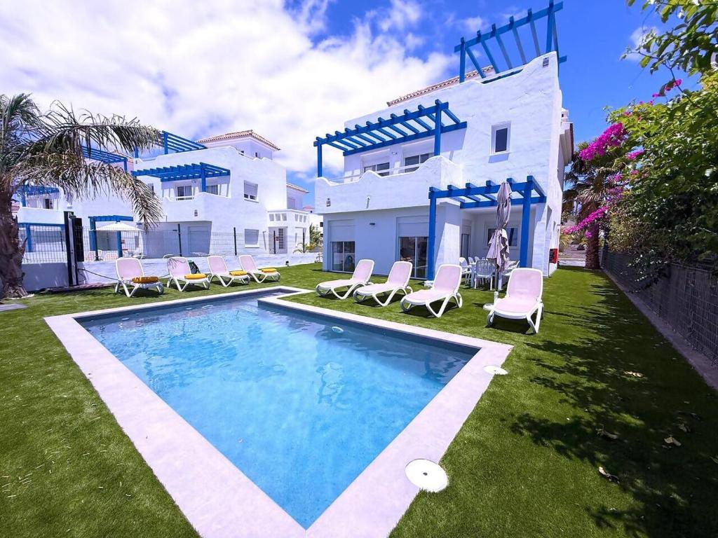 Villa Red Princess - Private Heated Pool - 2