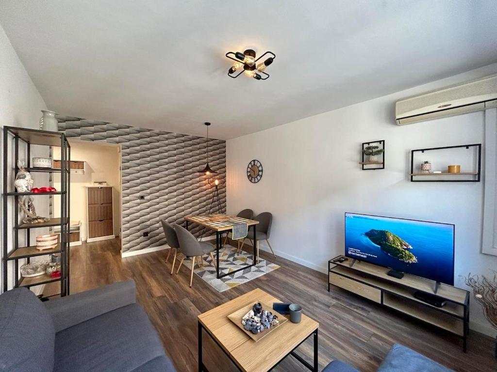 Modern & Stylish apartment in Sarajevo Old town - 1