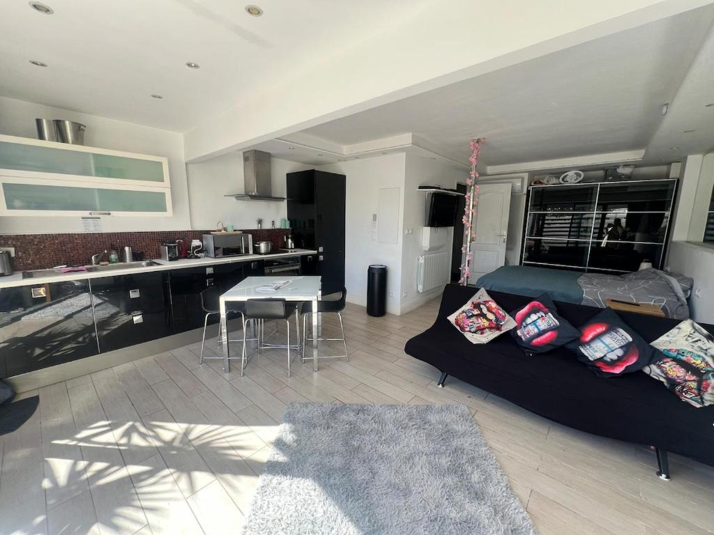Villa 24, Port Nature, Village Naturiste Cap d'Agde - 5