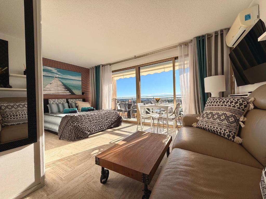 My Resid Appart Divina Cannes Marina vue mer - 5