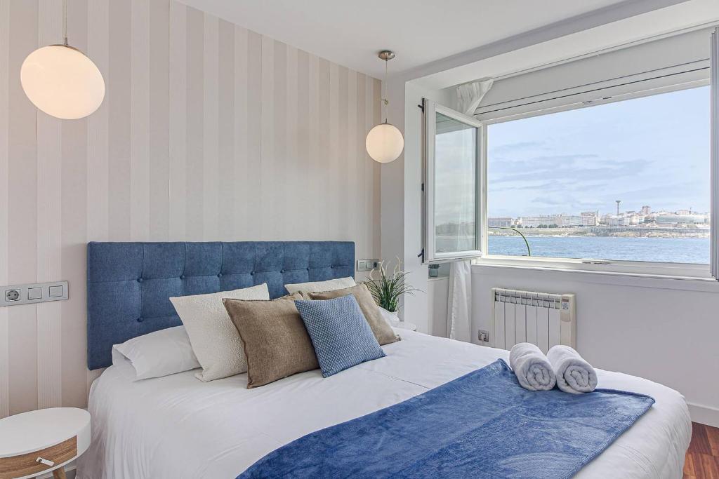 Riazor Ocean View Apartment - 3