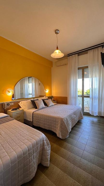 Hotel Splendid Suisse - 3
