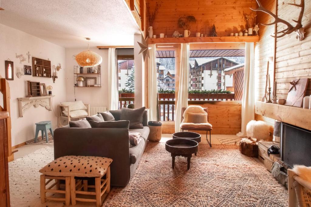 Hameau de Val 1389 Spacious cosy duplex in the heart of Val d’Isère - 1