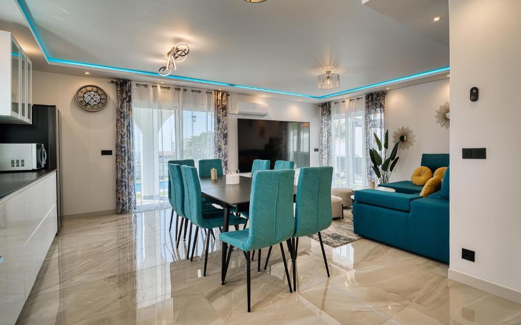 VILLA del SOL - 4