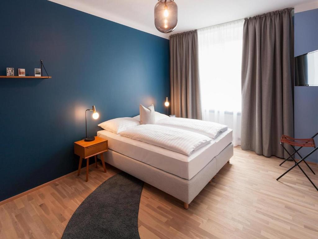 Apartment in Linz by the Danube Promenade - 2