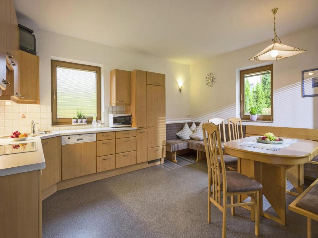 Residence in Kaltenbach near ski lifts - 3