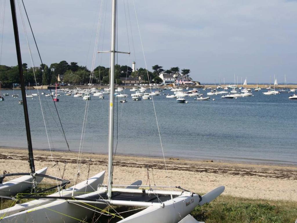 Maison en pierres typique, 3 chambres, parking, proche plages à Arzon - FR-1-775-43 - 2