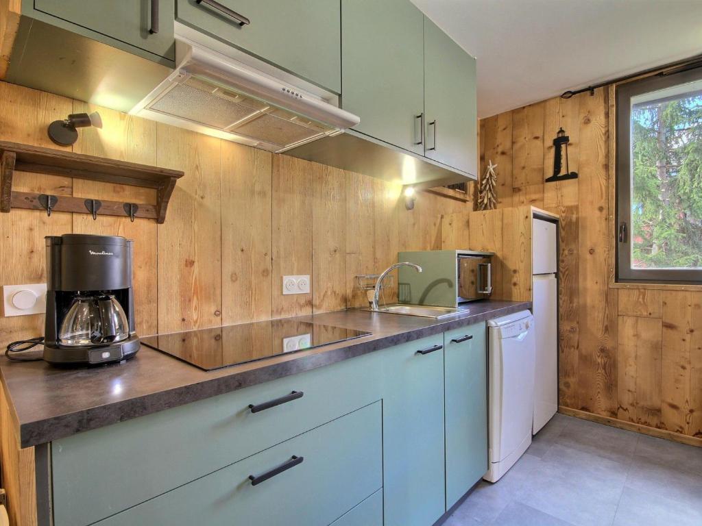 Bel appartement rénové 2 pièces cabine, 4-5 pers, vue station, Wifi - FR-1-455-279 - 3