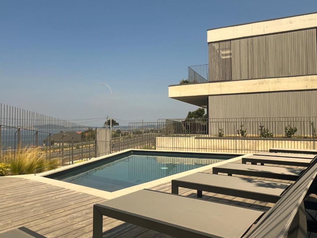 Ocean View Luxury Retreat - 2