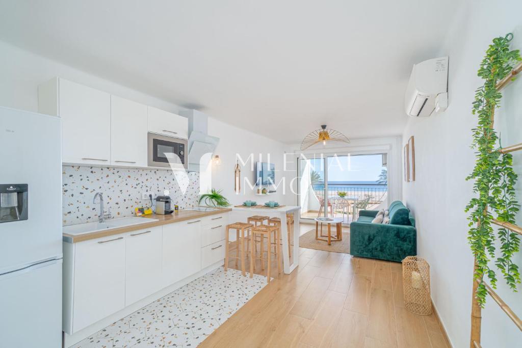 Milenial Immo B340 - Estudio Frente al Mar en Empuriabrava - 5