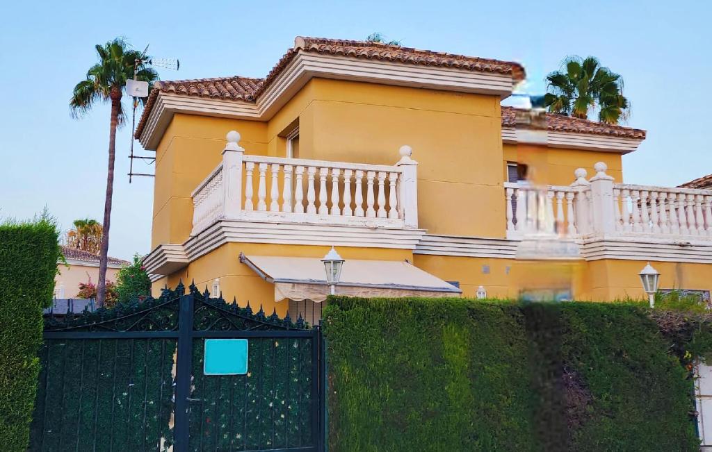Stunning Home In Oliva With House Sea View - 3
