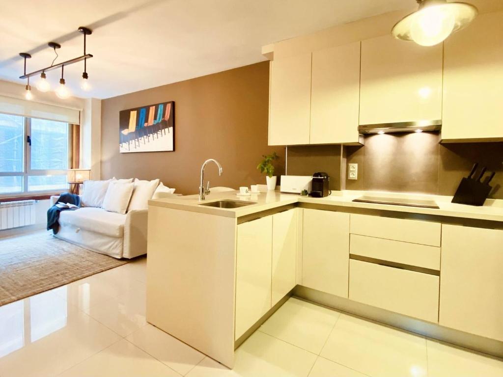 Orzan Beach Surf Apartment - 2
