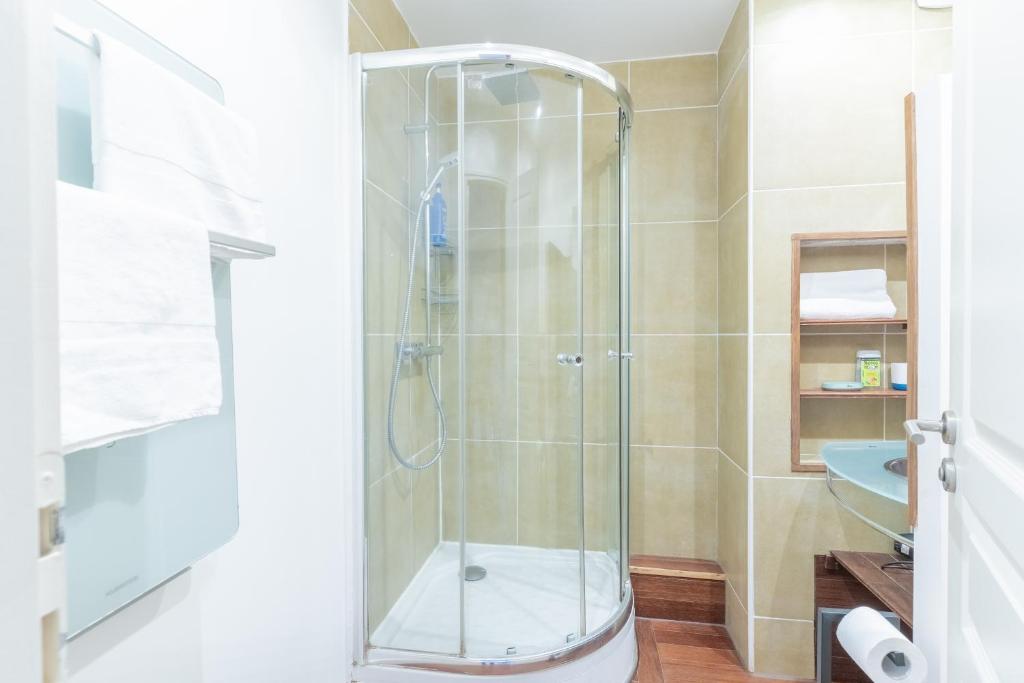 121 Marinas - 3 Bedroom Apartment - Parking - 5