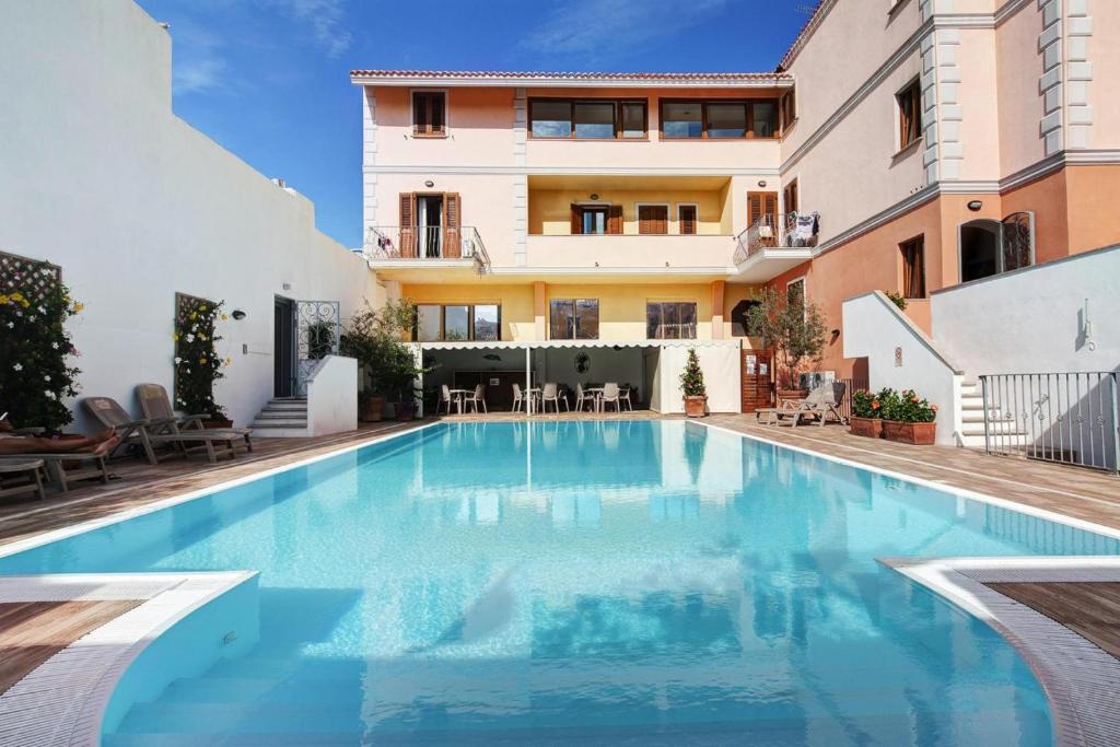 Apartment in Santa Teresa Gallura - 1