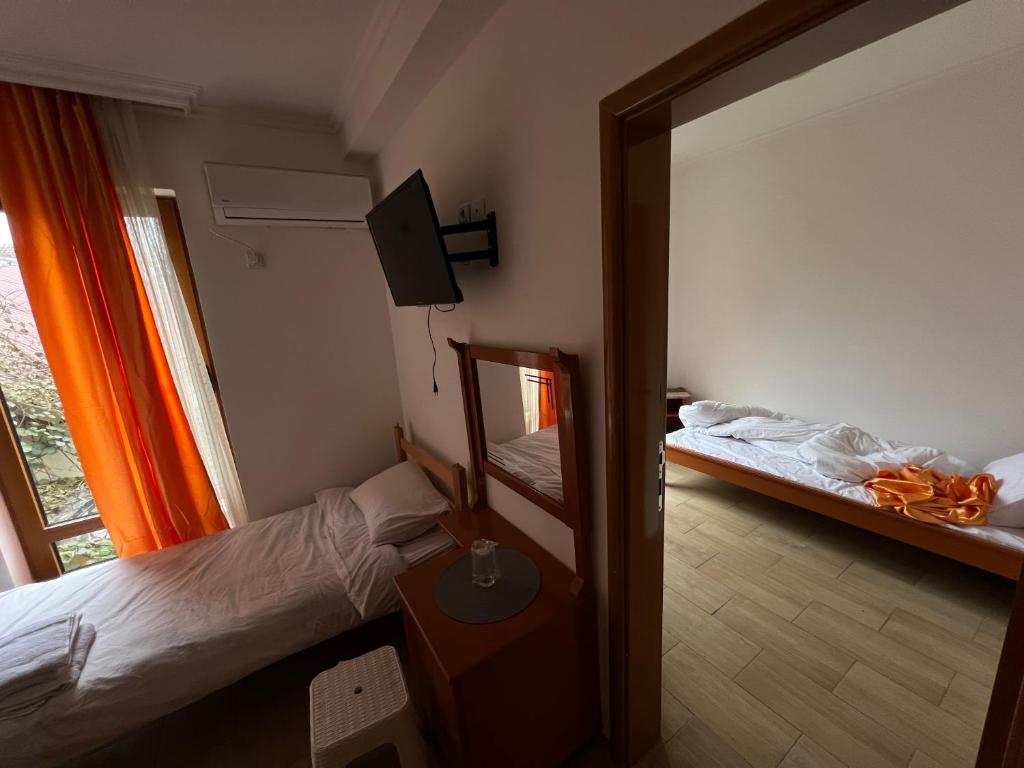 G-CITY Hostel - 4