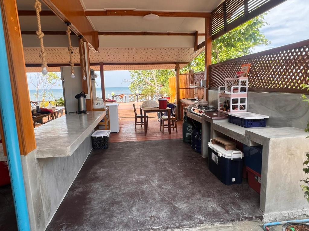 Exterior view, Ban Slow life  koh libong in Trang
