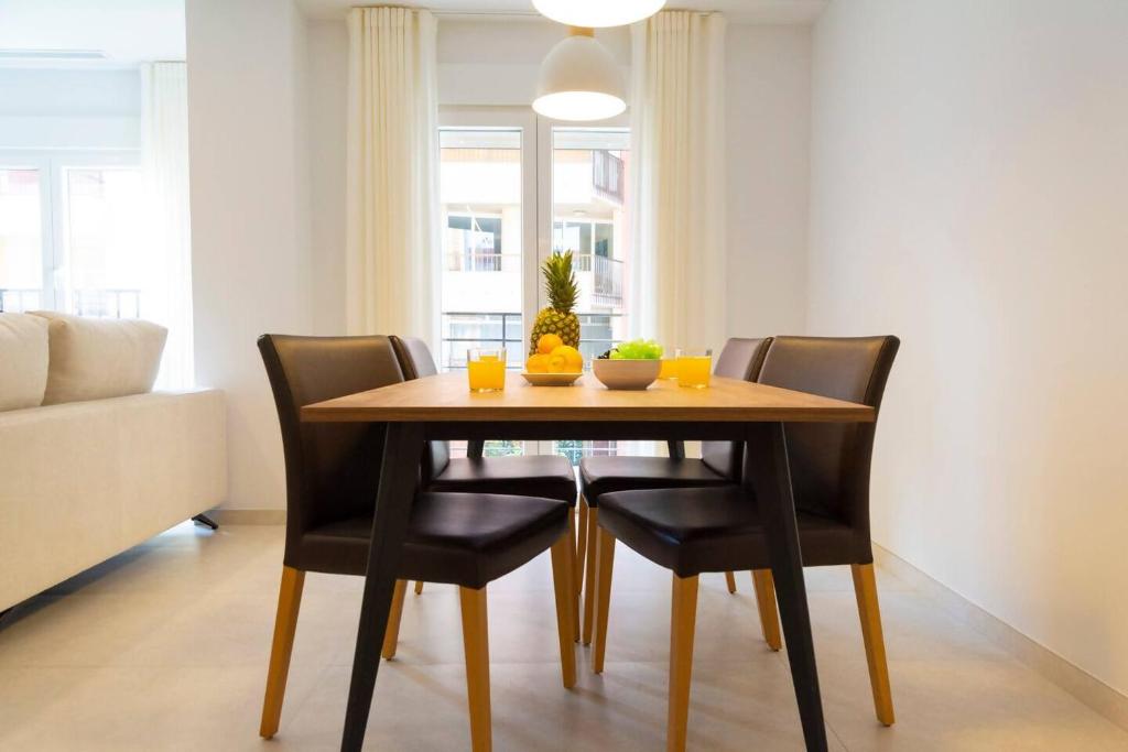 Cozy 4BR Apt • Sea views • Denia Port • WIFI • A/C - 5