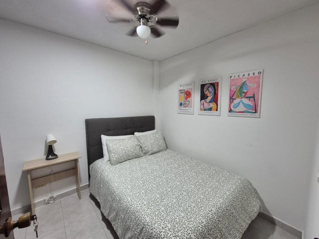 CANEY traveller house 302 - 5