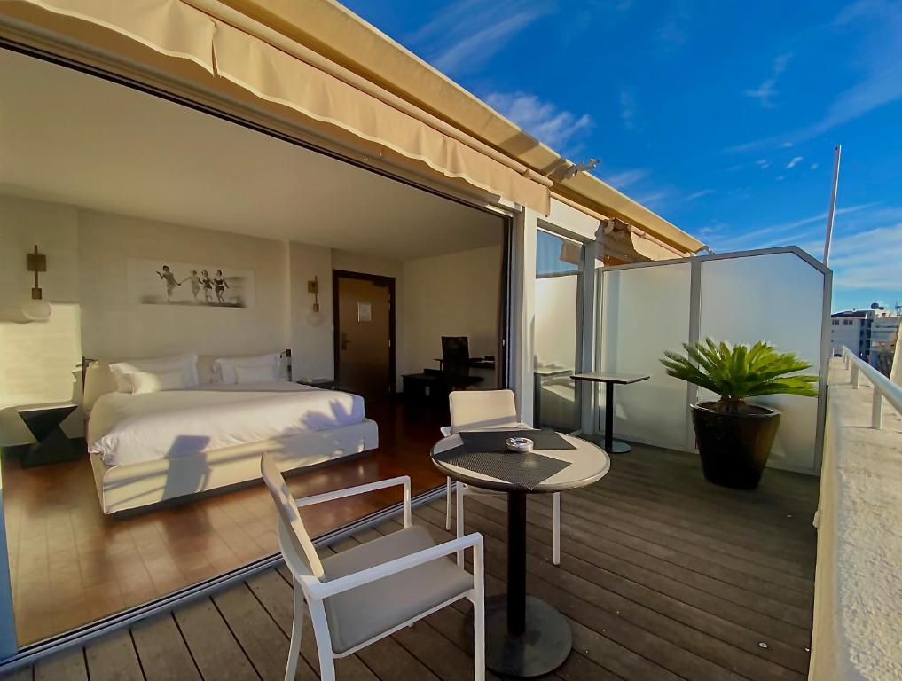 Hotel Cannes Centre Univers