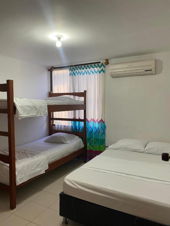 Apartamento Edificio Los Tunjos-Rodadero - 3