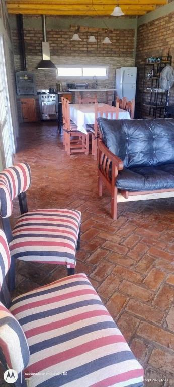 Casa rural tranquila con WiFi en Barrea - 3
