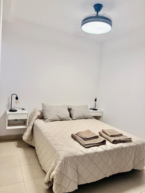 662 Boutique Apartment Pool - 5