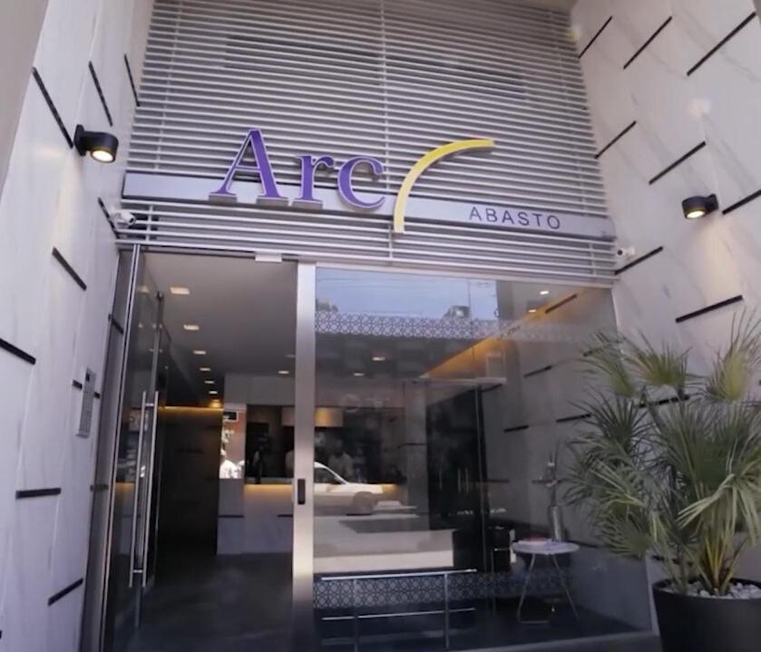 Excelente apartamento en edificio con amenities Frente Abasto Shopping y calle Carlos Gardel - 2